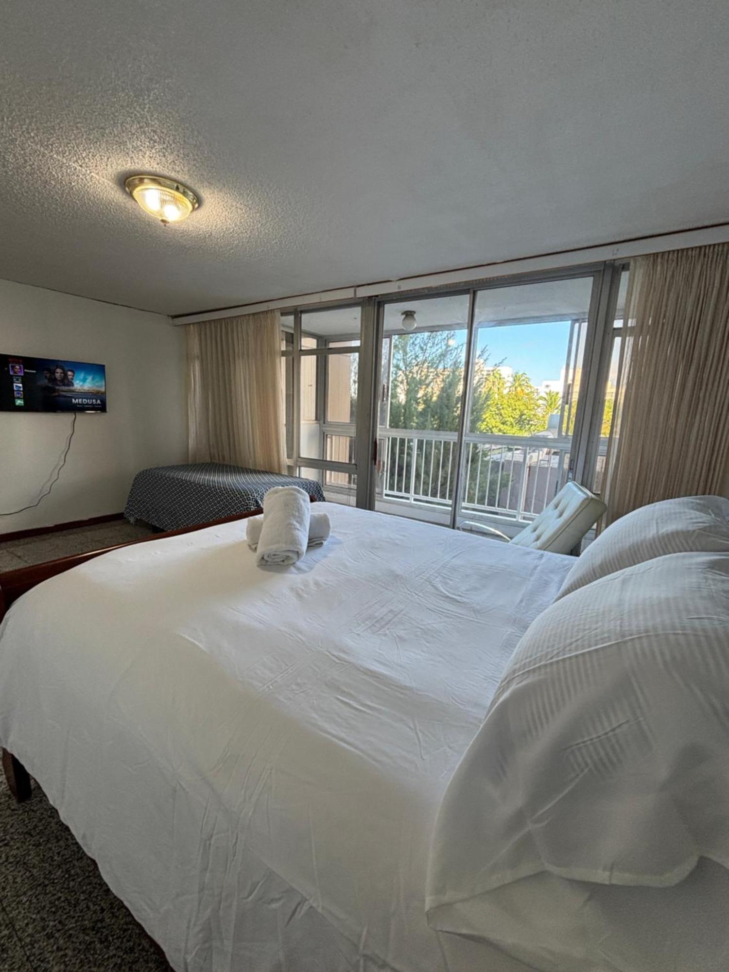 Downtown Beachfront Isla Verde Luxury Apartment San Juan Bagian luar foto
